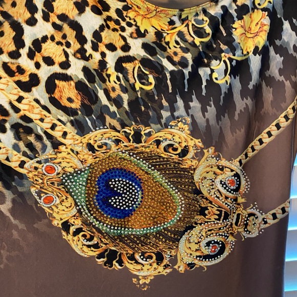 Tops you can wear as a mine dress - Picture 3 of 7